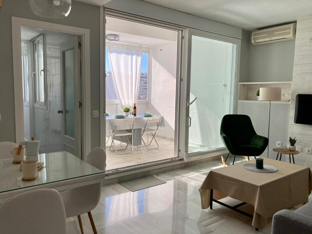 Atico Valdelagrana Playa - Aire Acondicionado Y Piscina Διαμέρισμα El Puerto de Santa María Εξωτερικό φωτογραφία