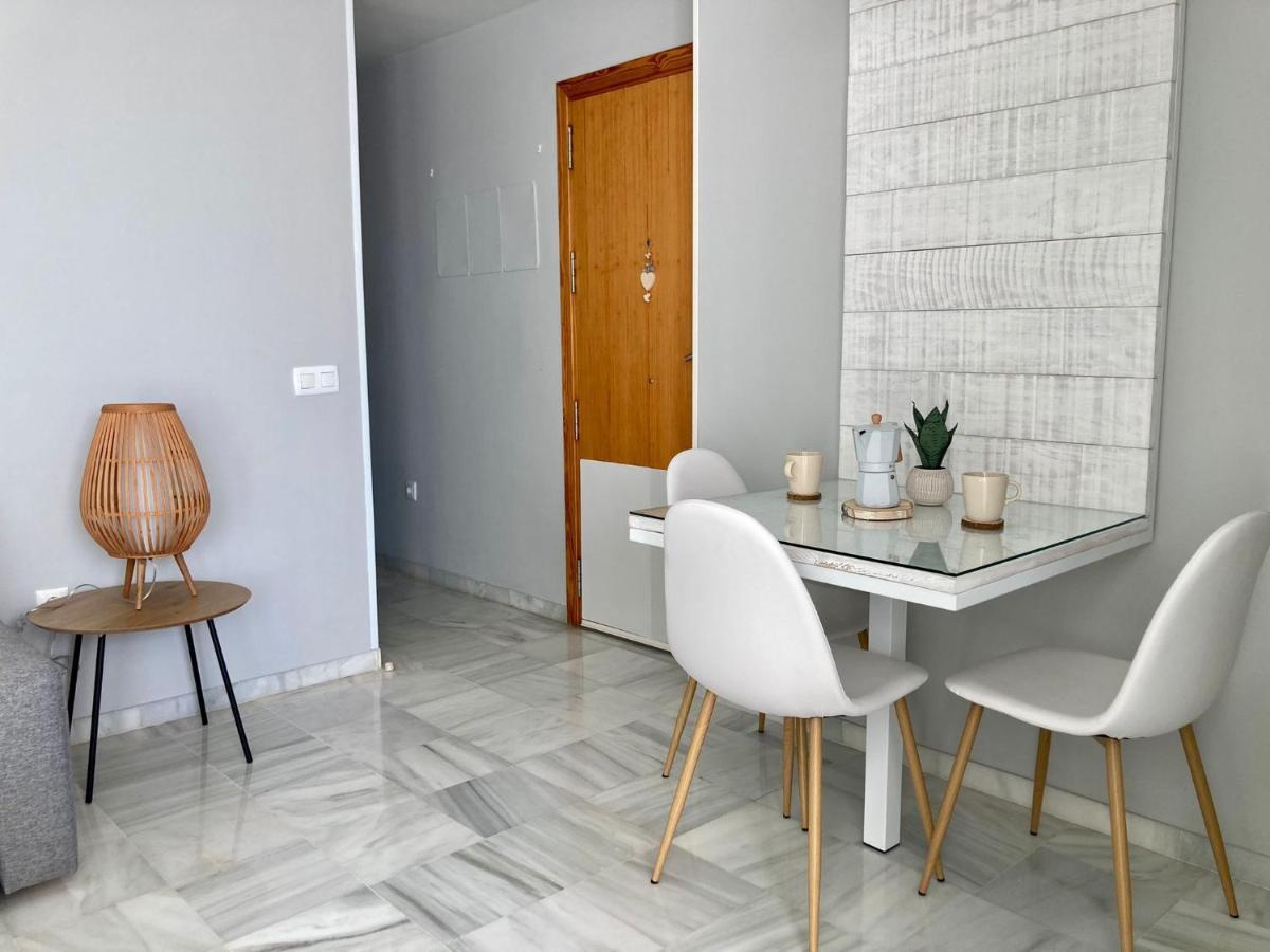 Atico Valdelagrana Playa - Aire Acondicionado Y Piscina Διαμέρισμα El Puerto de Santa María Εξωτερικό φωτογραφία