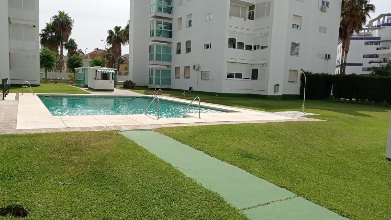 Atico Valdelagrana Playa - Aire Acondicionado Y Piscina Διαμέρισμα El Puerto de Santa María Εξωτερικό φωτογραφία